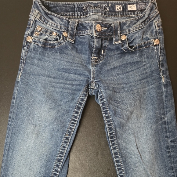 Miss Me Blue Jeans with Embellished Pockets - Picture 4 of 12